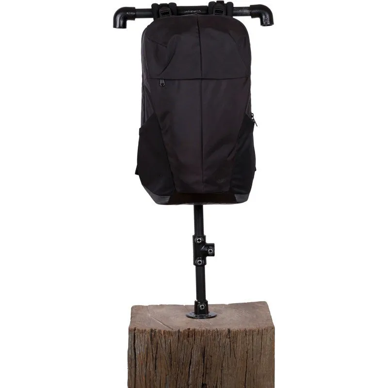 Alchemy Equipment AEL005 25L Softshell Daypack | Black Wax