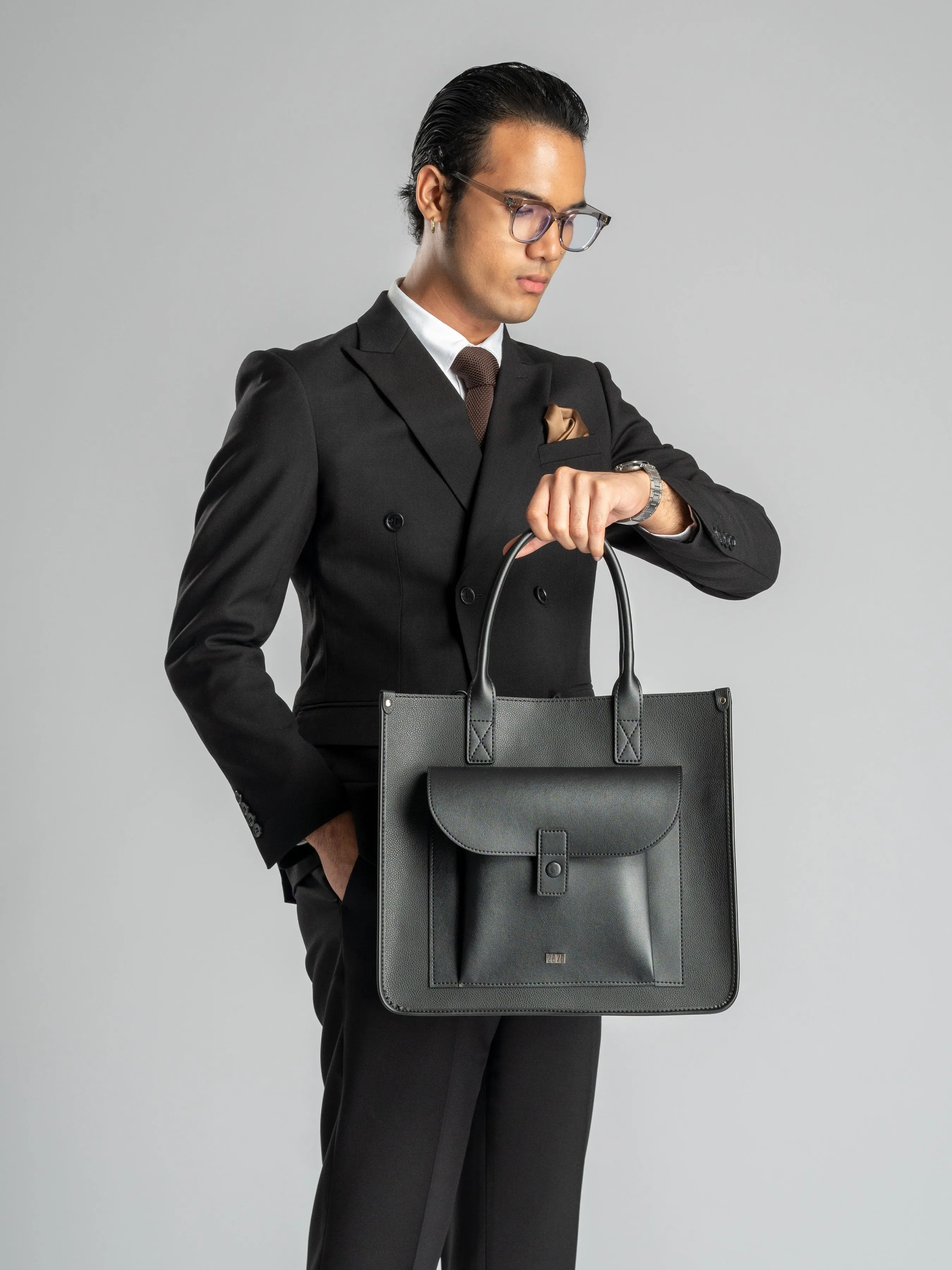 Sleek Black Ares Tote Bag - Stylish and Versatile Accessory