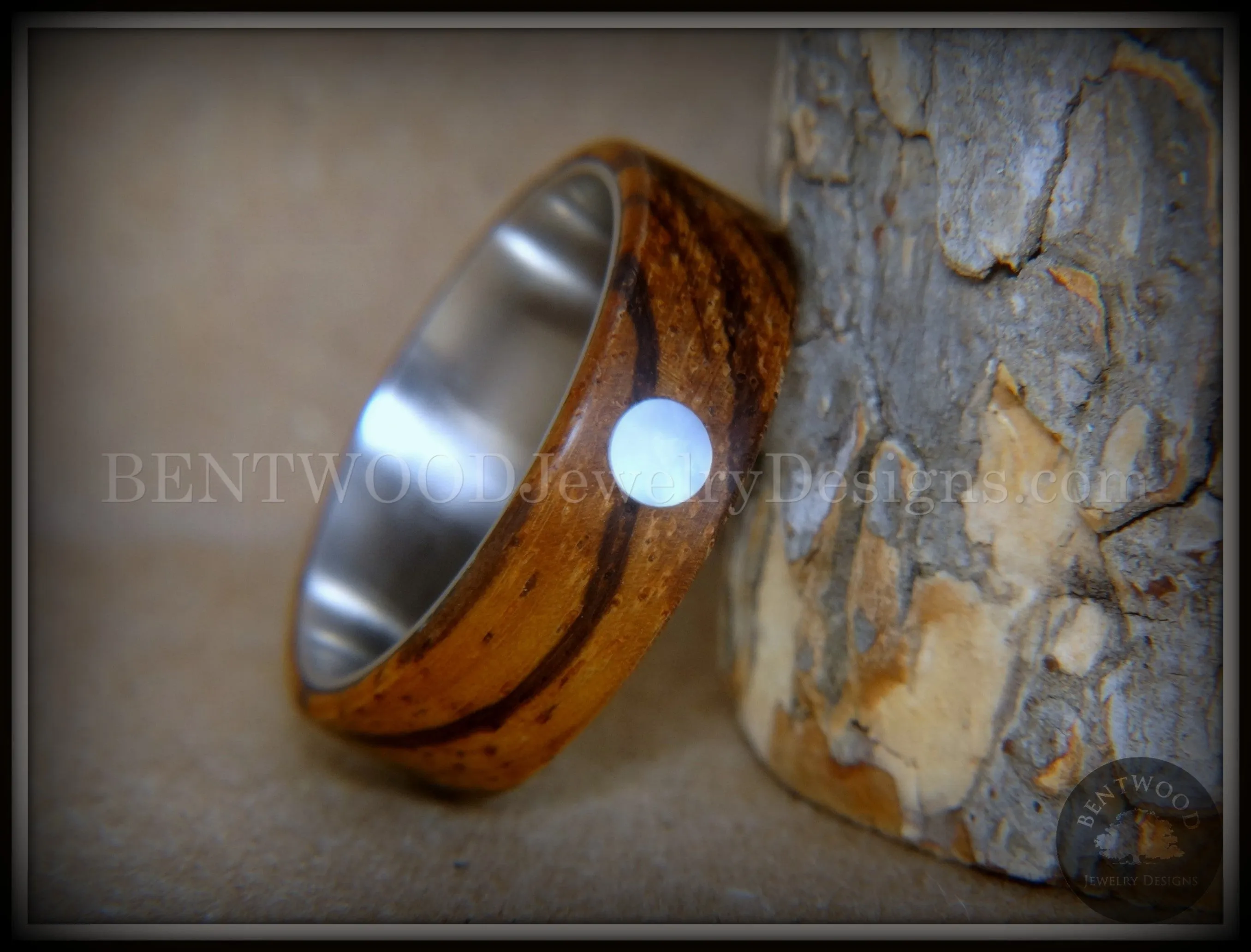 Bentwood Ring - Sea Pearl Zebrawood with Mother of Pearl Shell Inlay on Comfort Fit Surgical Steel Core