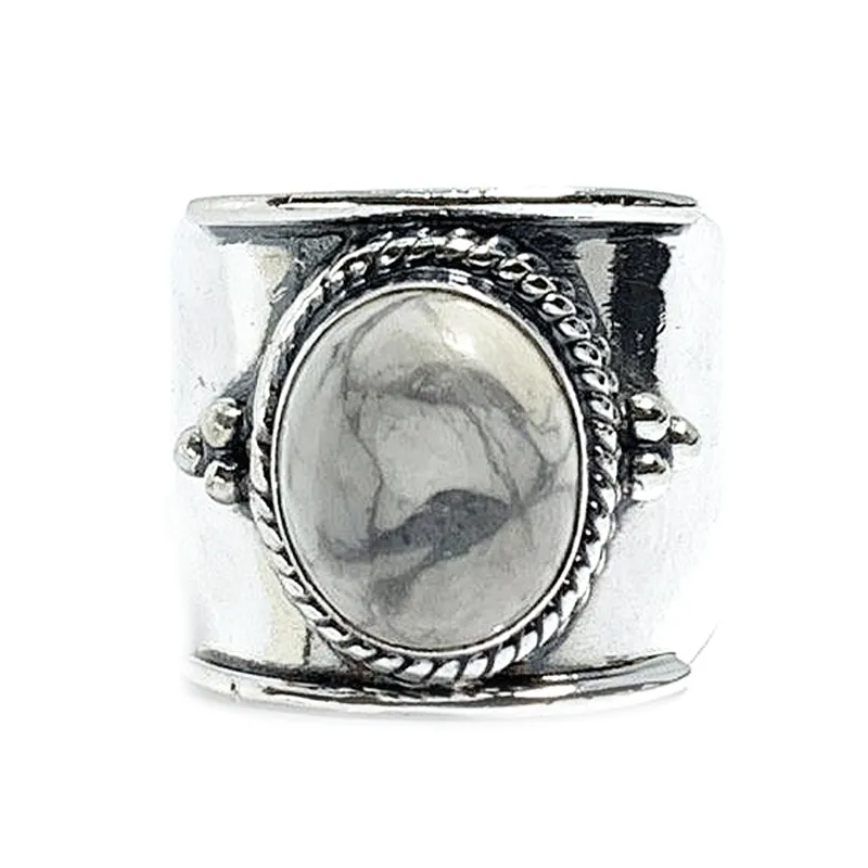 Meila Howlite Silver Saddle Ring