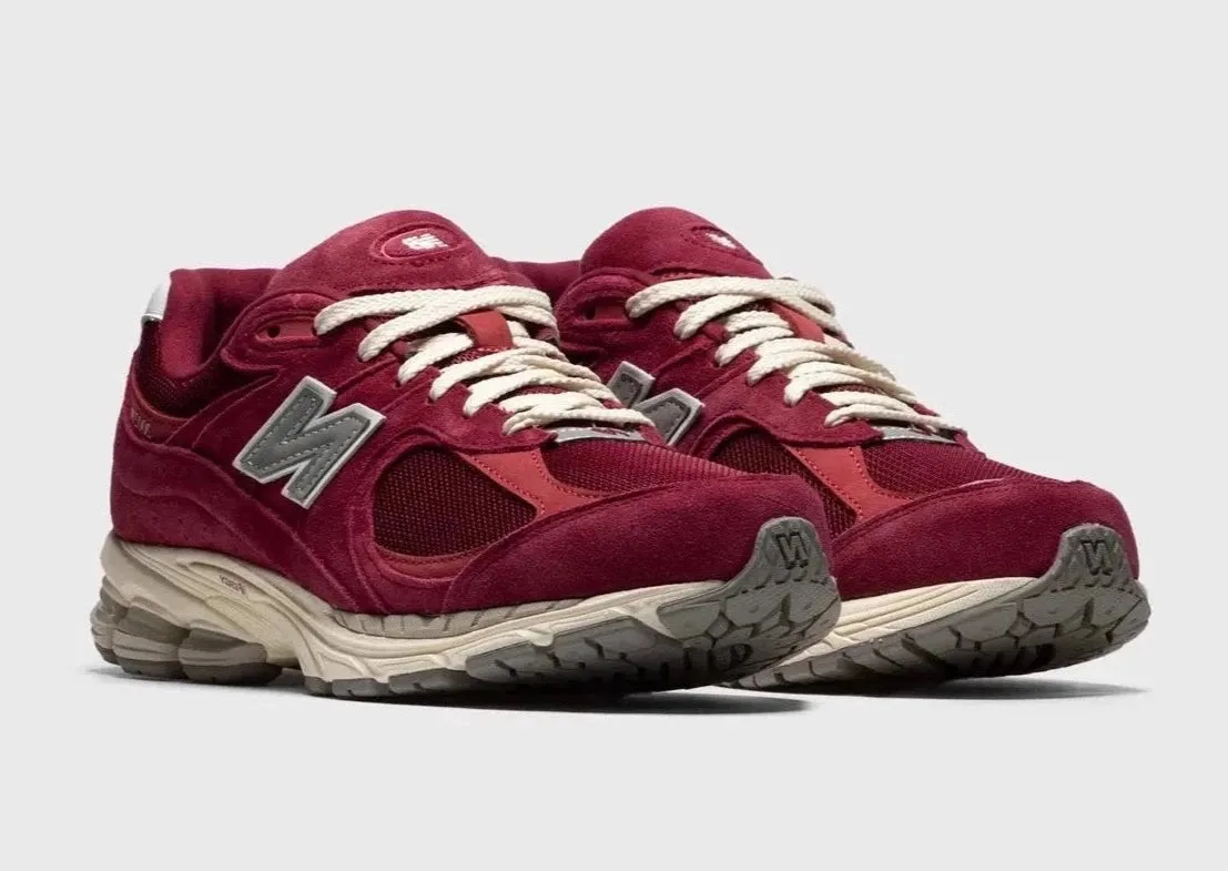 New Balance 2002R Bordeaux